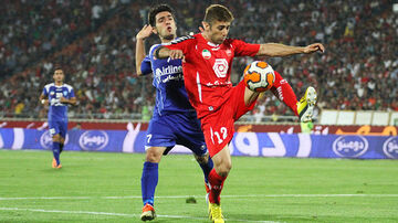 ماجرای حادثه وحشتناک برای بازیکن سرخابی‌ها/ برخورد بیل مکانیکی به صورت!