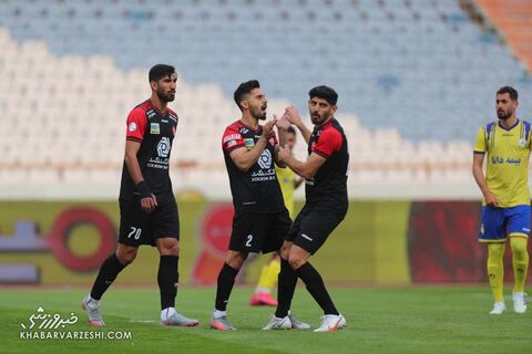 امید عالیشاه ( پرسپولیس - نفت مسجد سلیمان )