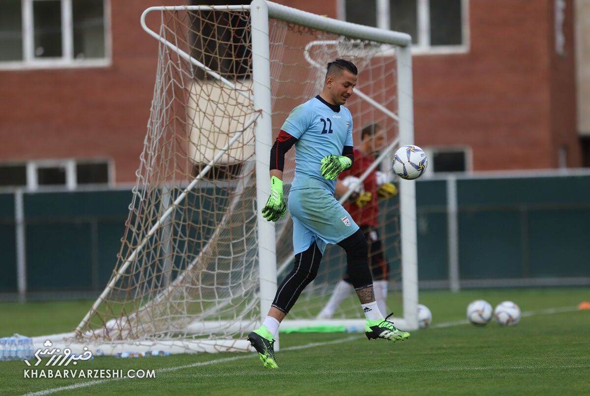شانس دروازهبان پرسپولیس برای تیم ملی کم شد شانس دروازهبان پرسپولیس برای تیم ملی کم شد