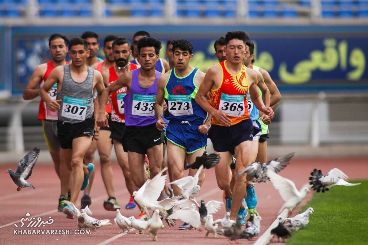تصاویر| لحظه‌ای خاص و کم‌نظیر در یک رقابت ورزشی ایران