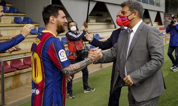 خبر خوب لاپورتا برای هواداران بارسلونا/ سرنوشت مسی مشخص شد؟