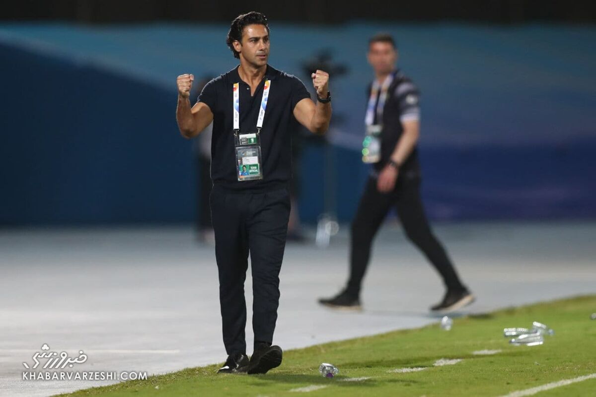 عکس| حرکت معنادار فرهاد مجیدی در بازی با الشرطه