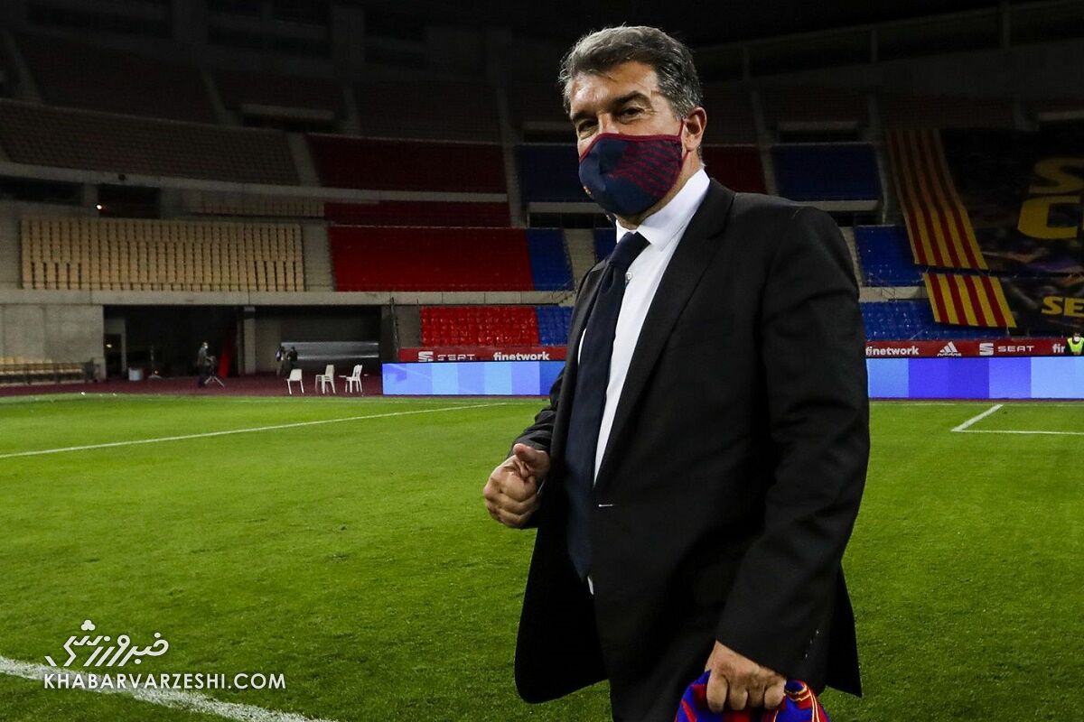 رئیس بارسلونا هم کنار رئیس رئال‌مادرید قرار گرفت
