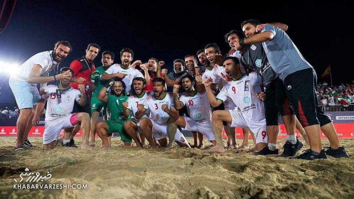 چرا فوتبال ساحلی ایران از جام جهانی حذف شد؟/ تاج چه می‌کند؟