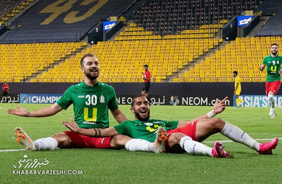 عکس| خوشحالی شگفتی‌سازان لیگ قهرمانان آسیا در رختکن
