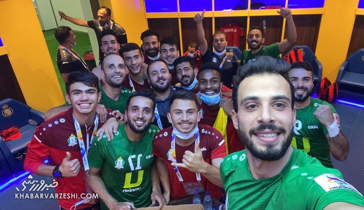 عکس| خوشحالی شگفتی‌سازان لیگ قهرمانان آسیا در رختکن