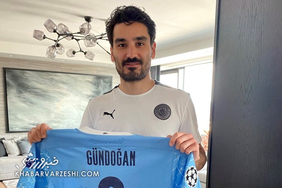 کمک بزرگ ستاره فوتبال برای مسلمانان نیازمند در ماه رمضان