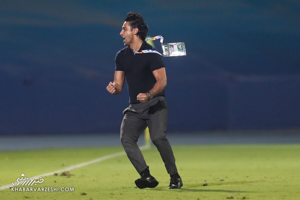 مجیدی: تنها ایرانی هستم که دستم به جام آسیا رسیده است/ وریا هم جام را بالا می‌برد