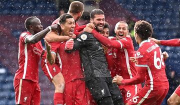 ویدیو| گل پیروزی بخش دروازه‌بان لیورپول در ثانیه‌های پایانی