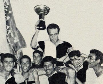 تصویری خاص از قهرمانی آبادانی‌ها با پرویز دهداری