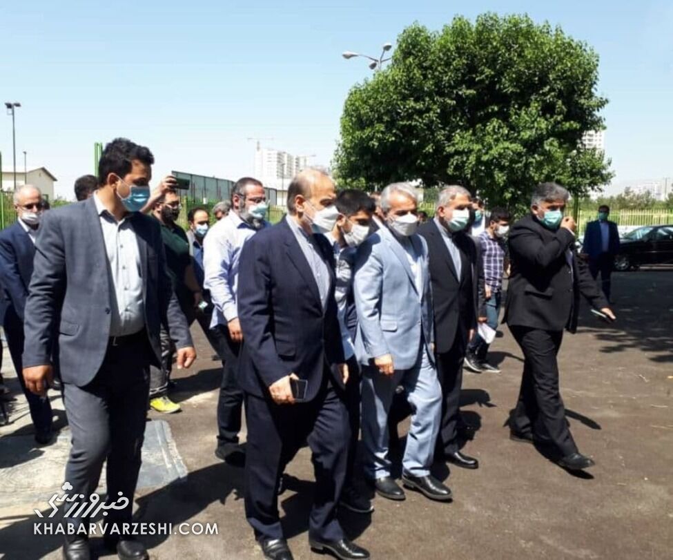 نوبخت، سلطانی و صالحی در اردوی کشتی