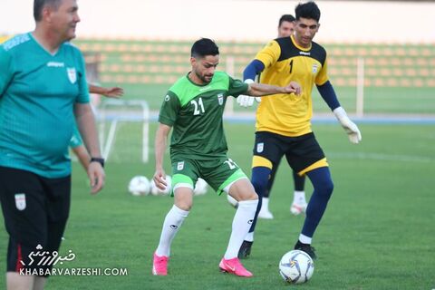 کمال کامیابی‌نیا و علیرضا بیرانوند؛ اولین تمرین تیم ملی ایران در جزیره کیش (6 خرداد 1400)