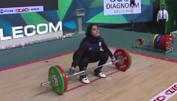 یکتا جمالی برنز گرفت؛ تاریخ‌سازی دختر وزنه‌بردار ایران در قهرمانی جهان