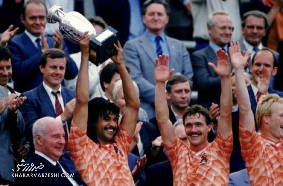 قهرمانان جام ملت‌های اروپا (یورو 1988 - هلند)