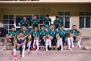 خوشحالی فوتبالیست‌ها از برد ایران مقابل آمریکا/ والیبالیست‌ها شاگردان اسکوچیچ را سر ذوق آوردند
