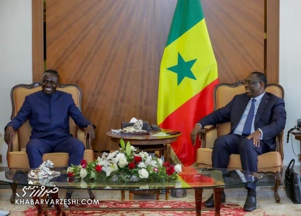 سادیو مانه و رئیس‌جمهور سنگال