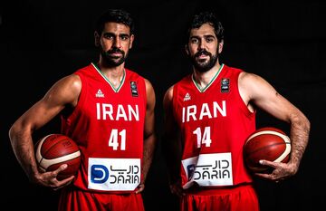 نیکخواه بهرامی: نباید به حافظه تاریخی اکتفاء بود/ به عنوان پرچمدار امید و انرژی را باید به مردم انتقال دهیم