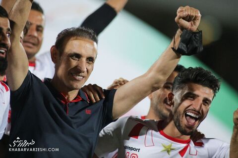 یحیی گل‌محمدی؛ جشن قهرمانی پرسپولیس در سوپرجام ایران