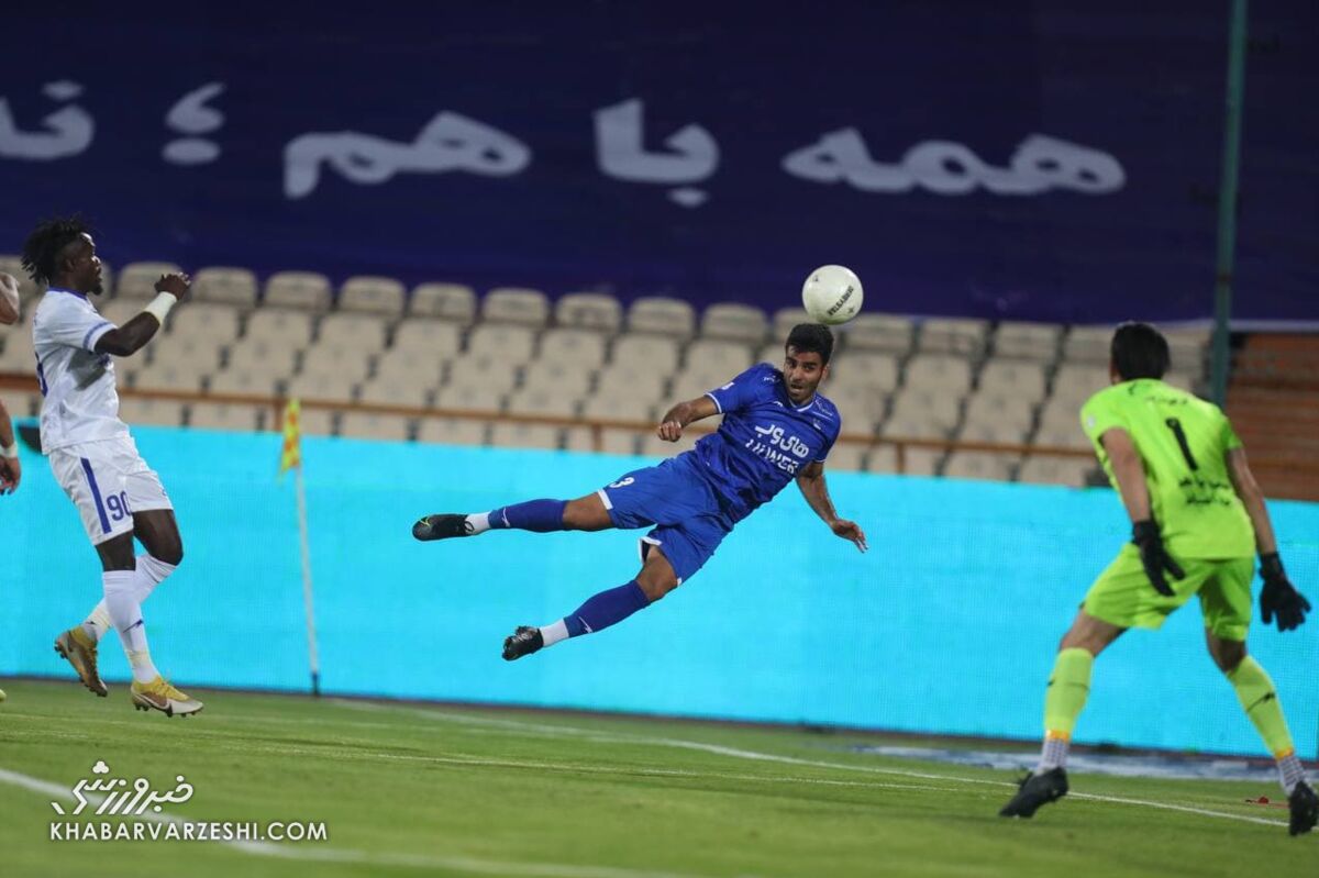 تصاویر| فریم به فریم گل جنجالی استقلال/ یک پرسپولیسی در مقابل ستاره آبیها