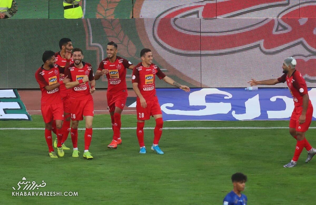 شادی گل عبدی (استقلال - پرسپولیس؛ دربی تهران)