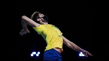 دلیل اقدام عجیب ستاره برزیل/ پای پدر بودن در میان است!