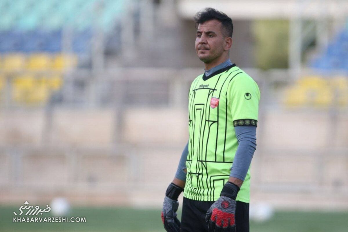 دوئل حامد لک با پسر پرسپولیس