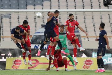 اعتراض شدید یک استقلالی علیه پرسپولیس/ مگر می‌شود این صحنه را ندید