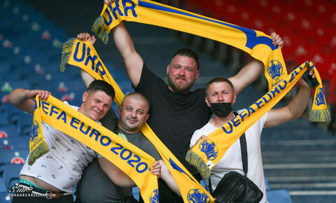 تماشاگران یورو 2020 (سوئد - اوکراین)