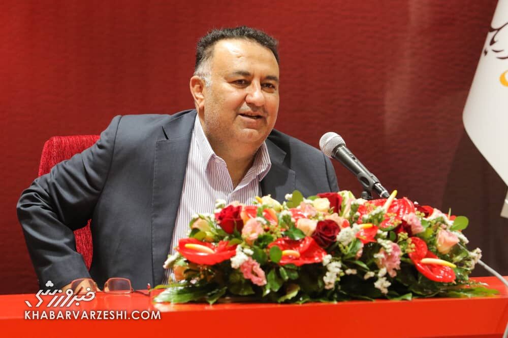 بزرگ‌ترین بدهکار فوتبال ایران صداوسیما است/ موضوع بازگرداندن تراکتور صحت ندارد 