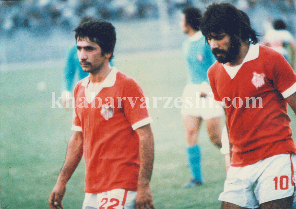 عکس کمتر دیده شده از ستاره‌های سرخابی با پیراهن قرمز پاس تهران!