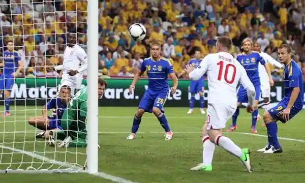 ویدیو| دیدار خاطره انگیز انگلیس و اوکراین در یورو ۲۰۱۲
