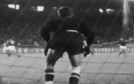 ویدیو| مروری بر نیمه‌نهایی جام‌ملت‌های اروپا ۱۹۶۰، پرگل‌ترین مسابقه تاریخ یورو