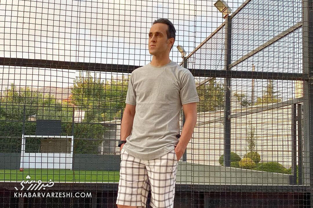 واکنش علی کریمی به شکست پرسپولیس: باخت اول فصل بهتر از باخت آخر فصل است/ هواداران هیچ وقت از حمایت تیمشان ضرر نکردهاند