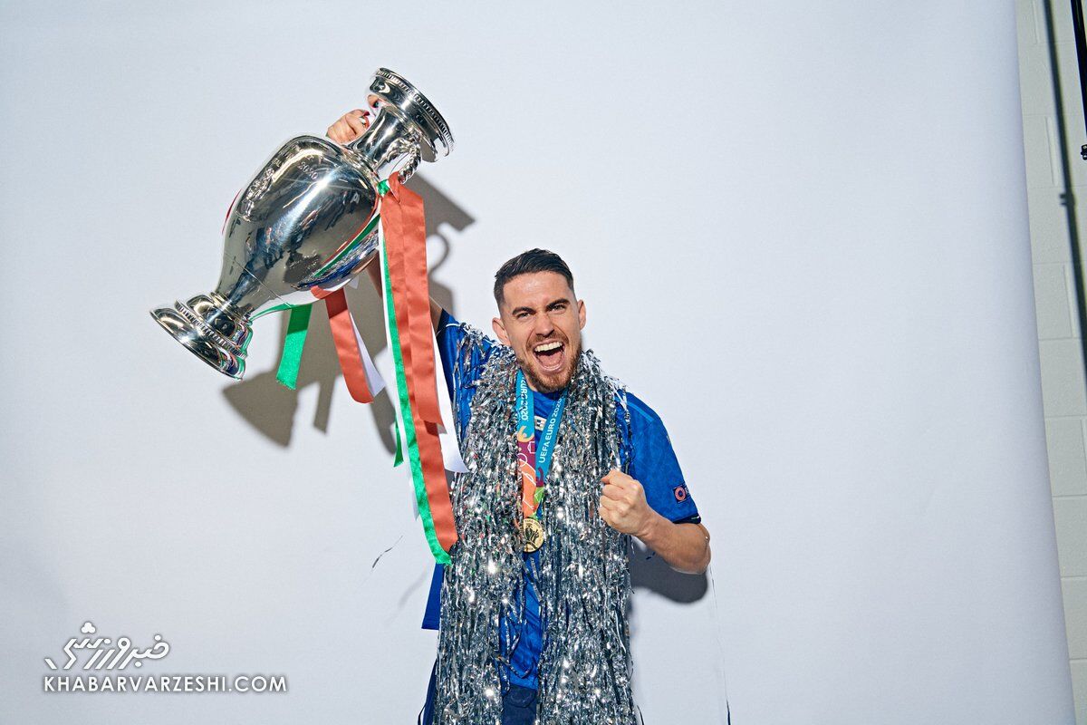 معرفی برترین‌های سال ۲۰۲۱ یوفا/ جورجینیو بهترین بازیکن سال شد