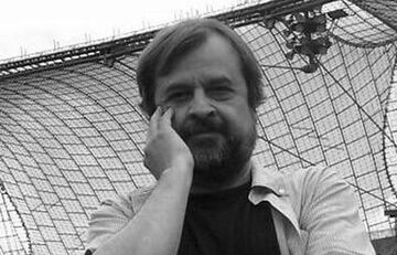 اولین تصویر از آرامگاه ابدی حمیدرضا صدر/ اهدای اعضای بدن مفسر محبوب به مرکز علمی