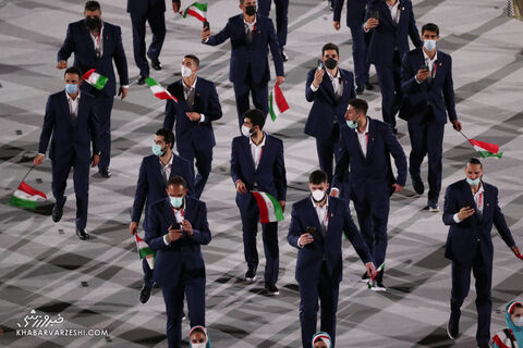 رژه ایران در مراسح افتتاحیه المپیک 2020 توکیو