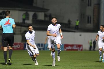 یک نورافکن دیگر در استقلال پیدا شد!/ مجیدی در دیدار با سپاهان هم به این بوشهری میدان می‌دهد؟