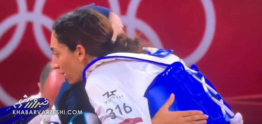 عکس| قابی غمانگیز از روز سوم المپیک/ کیمیا علیزاده - مهرو کمرانی؛ به یاد تاریخسازی در ریو عکس| قابی غمانگیز از روز سوم المپیک/ کیمیا علیزاده - مهرو کمرانی؛ به یاد تاریخسازی در ریو