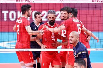 برنامه مسابقه ایرانی‌ها در روز پنجم المپیک ۲۰۲۰/ مصاف دیدنی بسکتبال ایران با آمریکا و والیبال با کانادا
