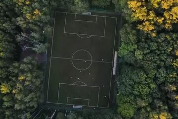 ویدیو| تصاویر هوایی از زمین فوتبال دیدنی
