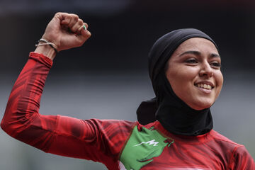 سریع‌ترین دختر ایران با سبقت از همه در صربستان قهرمان شد