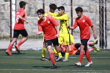 سپاهان از موشک سبقت گرفت و قهرمان شد