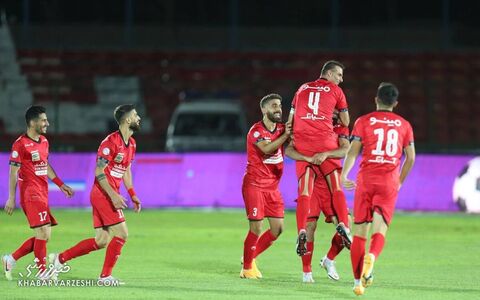 شادی بازیکنان پرسپولیس؛ پیکان - پرسپولیس