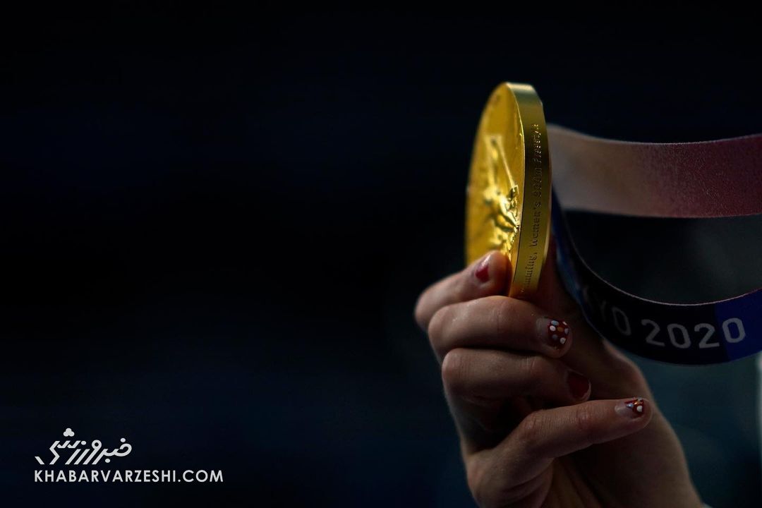 ورزشکار زن ناخن های زیبا و بلند مدل ناخن جدید عکس زنان در المپیک عکس المپیک طرح ناخن شیک و باکلاس رنگ ناخن برنامه بازیهای المپیک المپیک 2020 توکیو آرایش ناخن