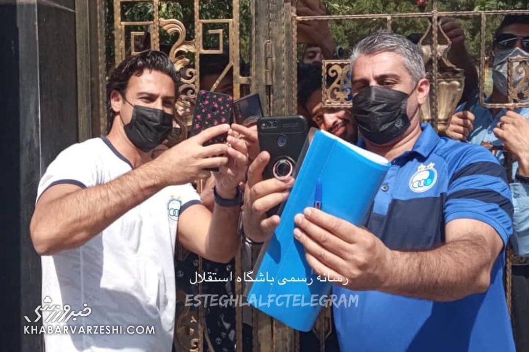 هواداران استقلال پشت درهای نقش جهان/ لحظه شماری برای جشن قهرمانی
