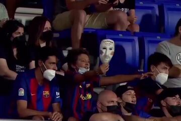 ببینید| فریاد نام "لیونل مسی" در دقیقه ۱۰ دیدار بارسلونا - یوونتوس توسط هواداران