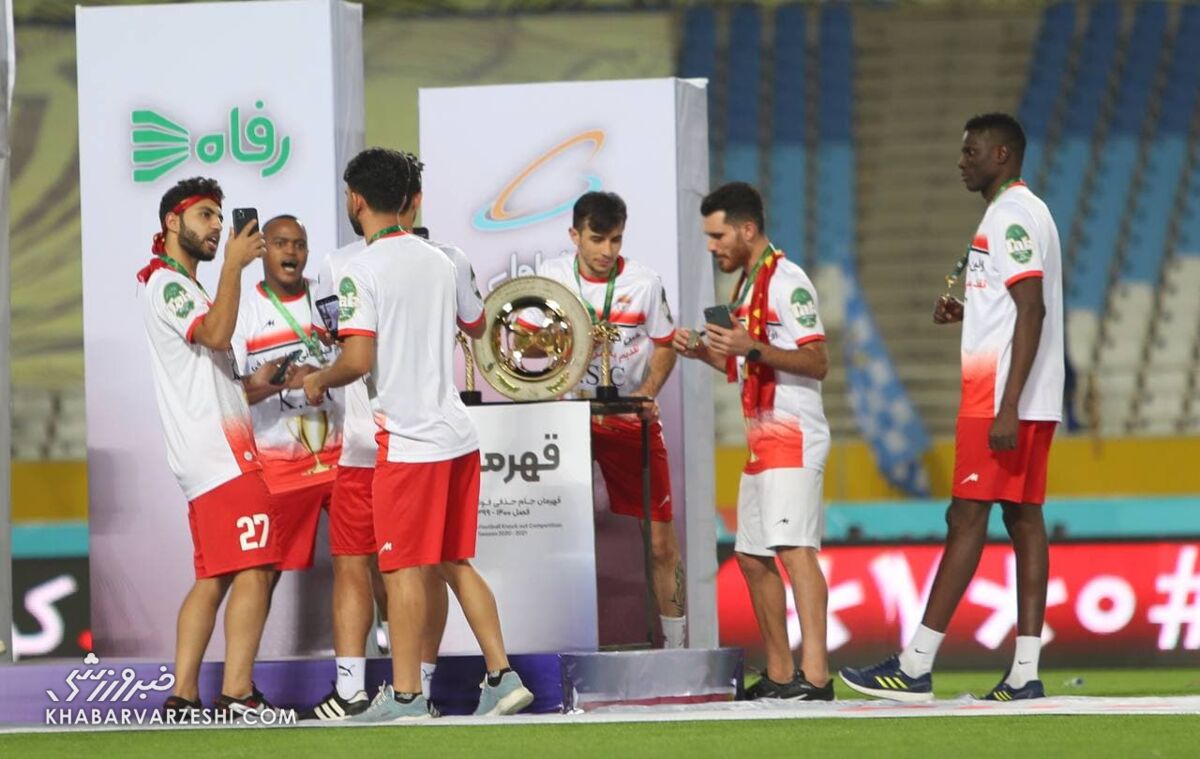 اشک‌های یک پرسپولیسی در شب شکست استقلال