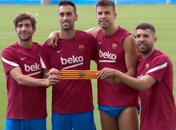 ویدیو| تمرینات پیش فصل بارسلونا همراه با تعیین کاپیتان های جدید