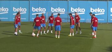 ویدیو| آخرین تمرینات بازیکنان بارسلونا پیش از آغاز نخستین دیدار در لالیگا