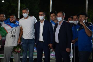 تصاویری از حضور سرمربی سابق عراق در ازبکستان/ مردی که بعد از شکست مقابل ایران برکنار شد